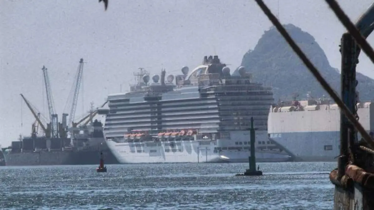 barco turistas